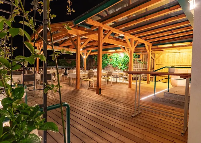 Hoefer Der Genusstreffpunkt 3*