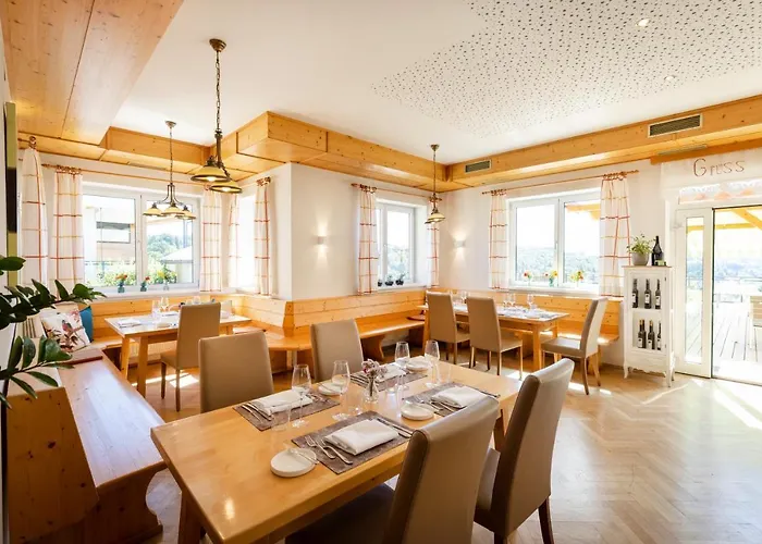 Hoefer Der Genusstreffpunkt 招待所 3*